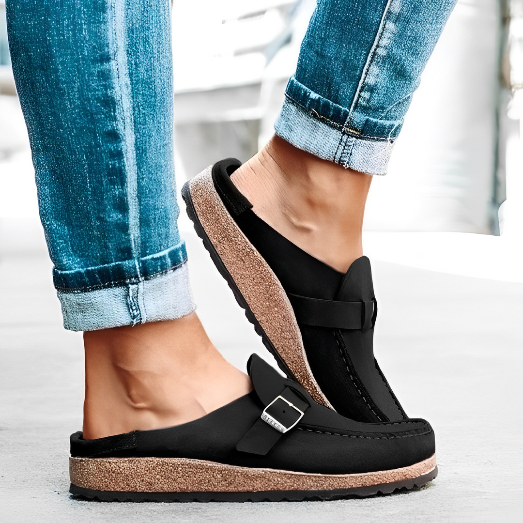 Luz - Suede Moccasin Sandal