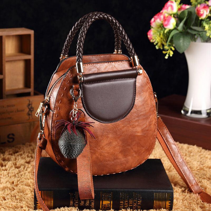 Vera - Elegant Leather Crossbody Bag