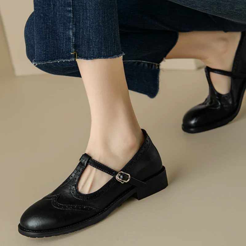 Lincy | Elegant T-Strap Mary Janes