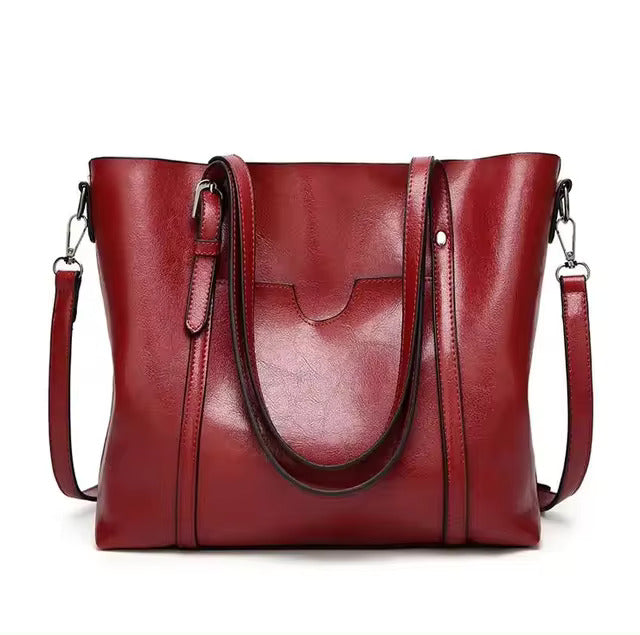Clara - Elegant Leather Shoulder Bag