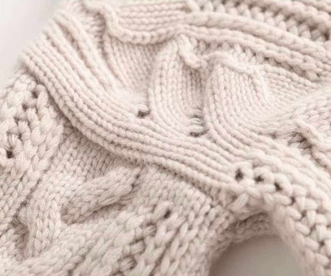 Hearthmere Hollow-Twist Wollrollkragen