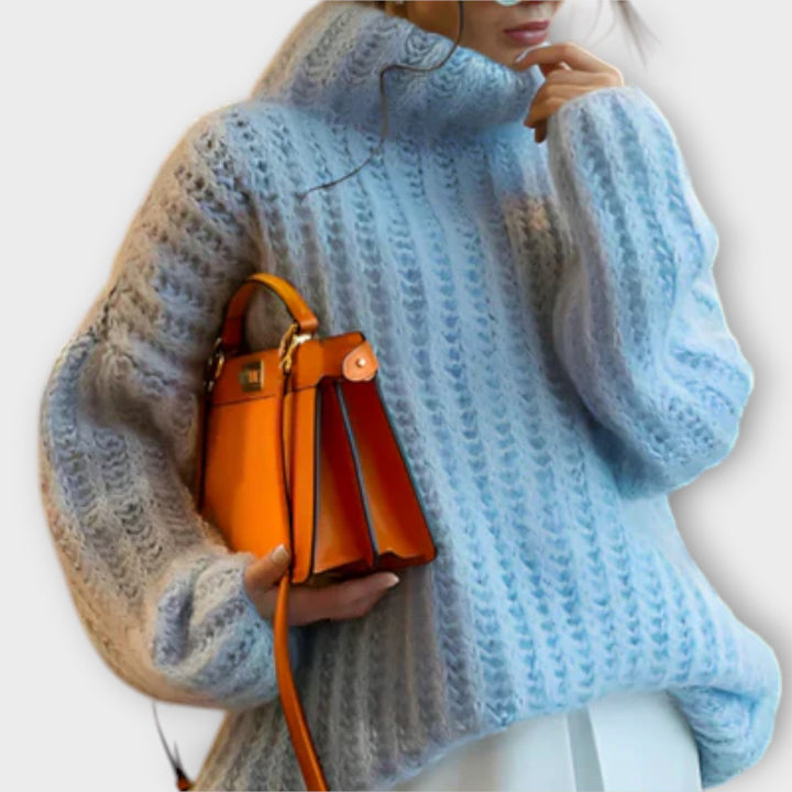 Soft women's hoodie with long sleeves