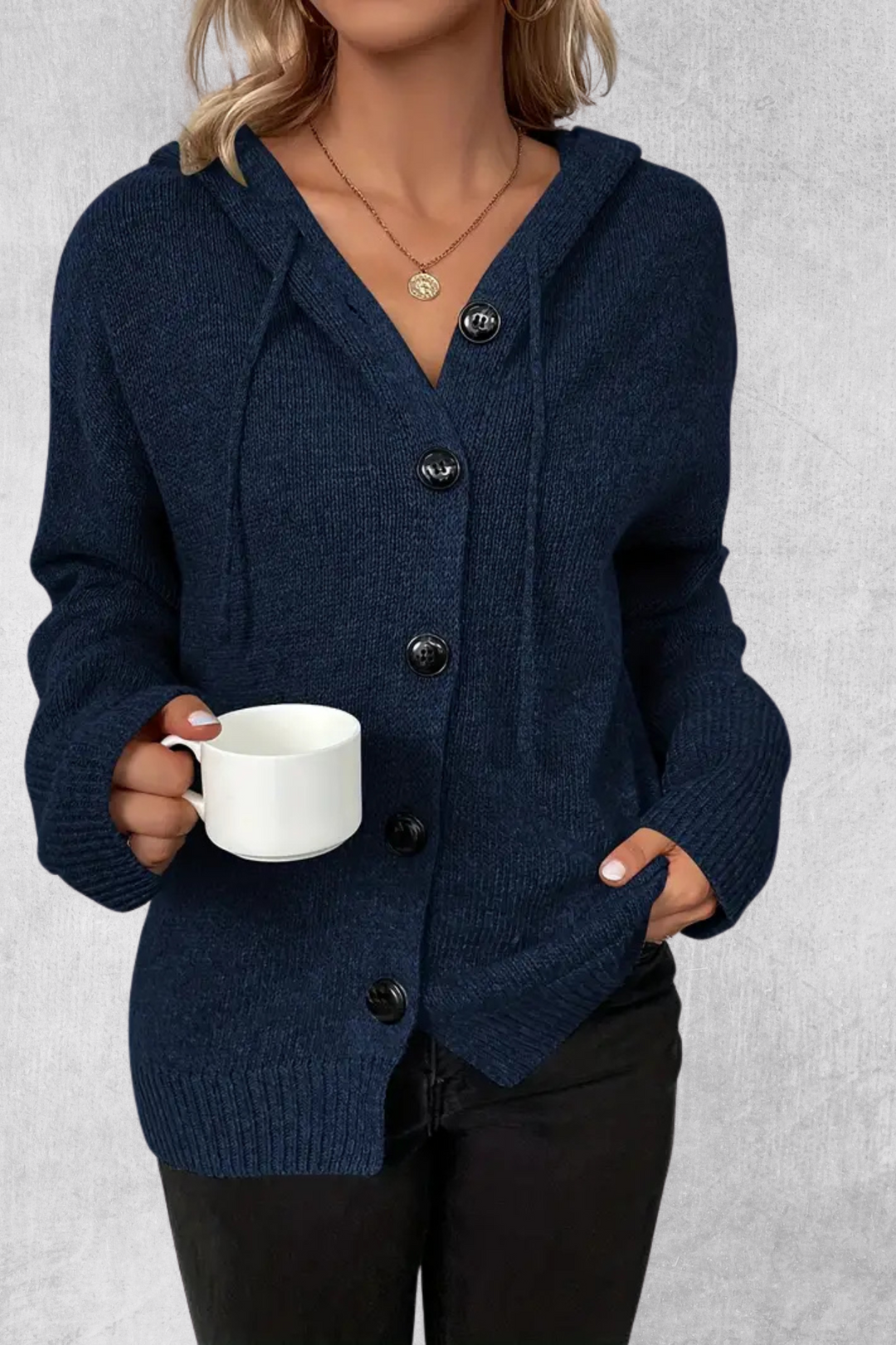 Lindsay - Elegant Lightweight Cardigan