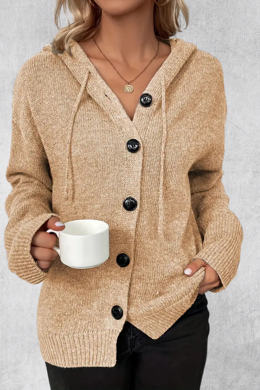 Lindsay - Elegant Lightweight Cardigan