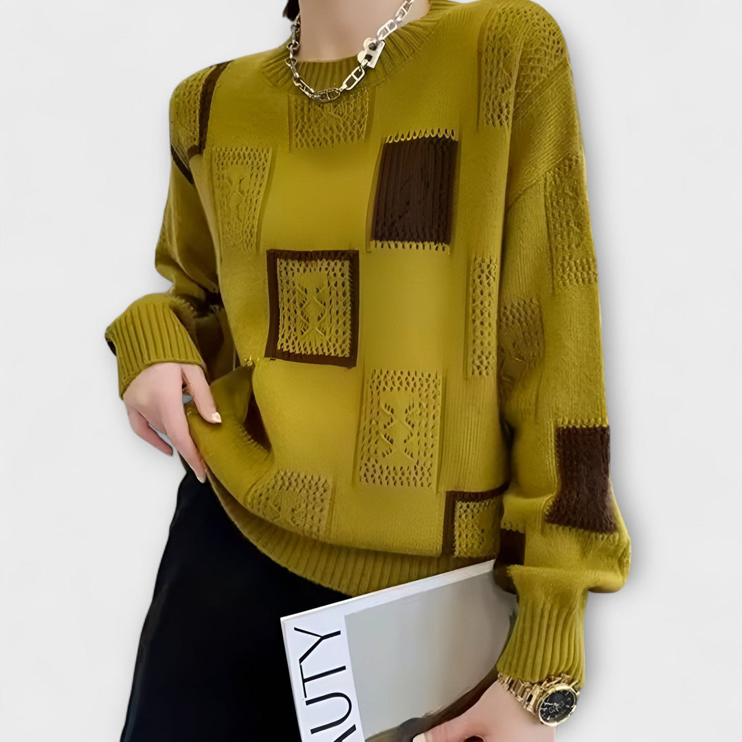 Reya - Flattering Timeless Sweater
