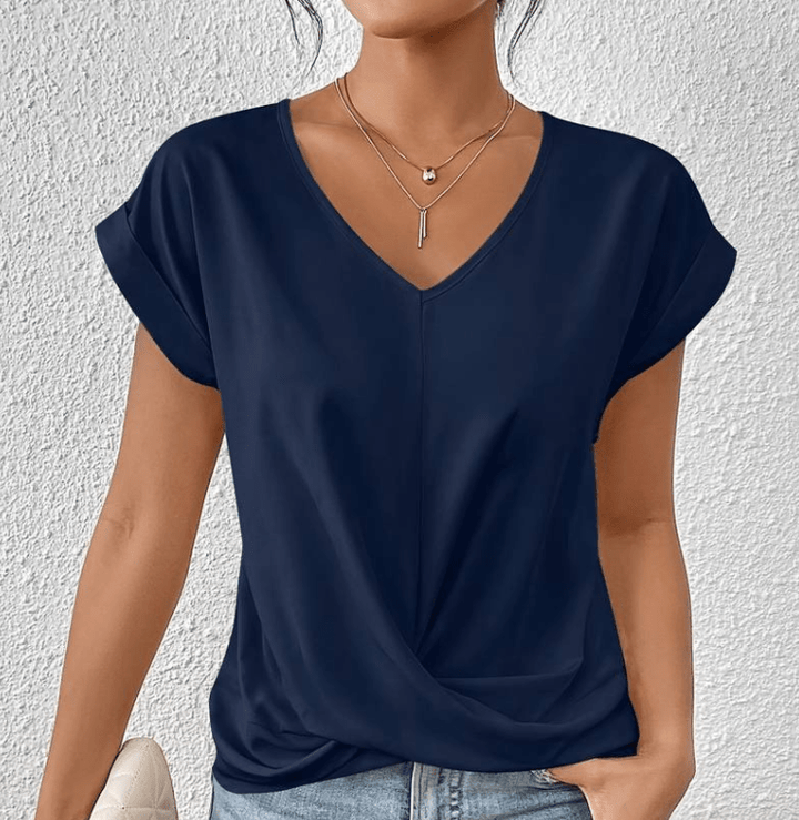 Luna™ | Tummy tucking V-neck top