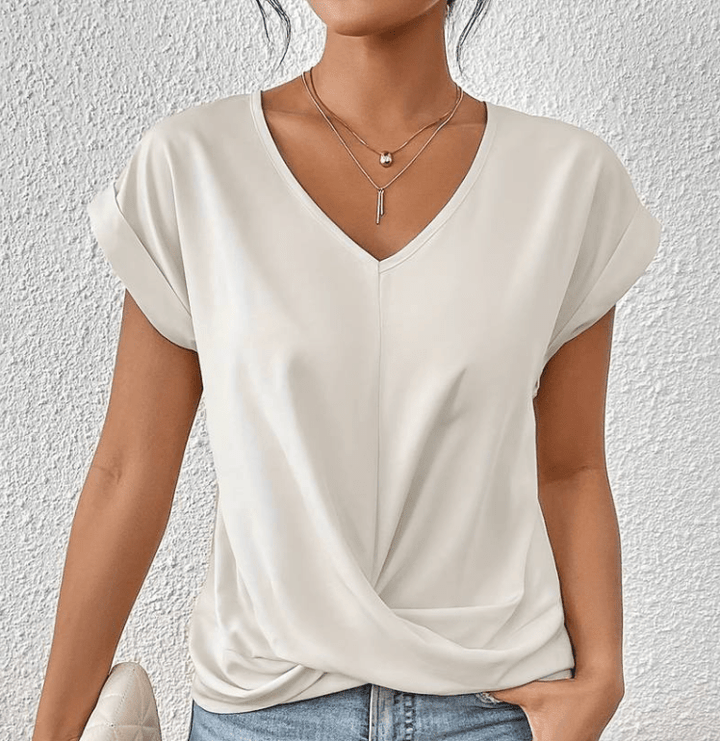 Luna™ | Tummy tucking V-neck top
