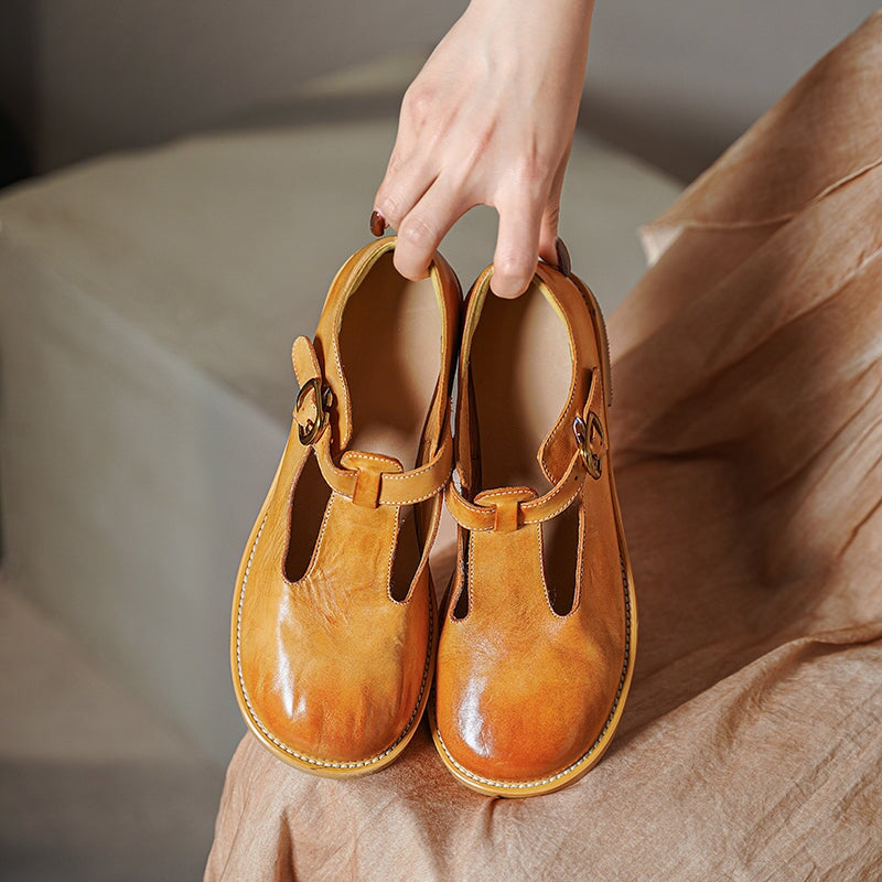 Mora | Elegant Mary Janes