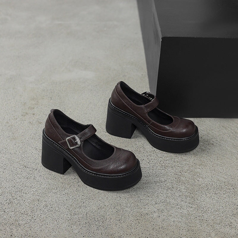 Ivory | Leather Pumps