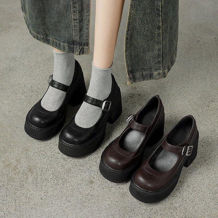 Ivory | Leather Pumps