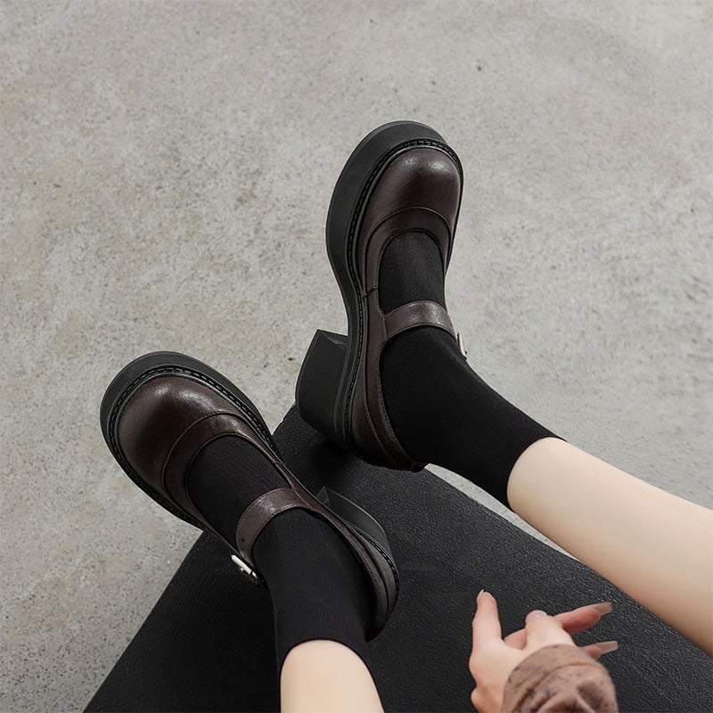 Ivory | Leather Pumps