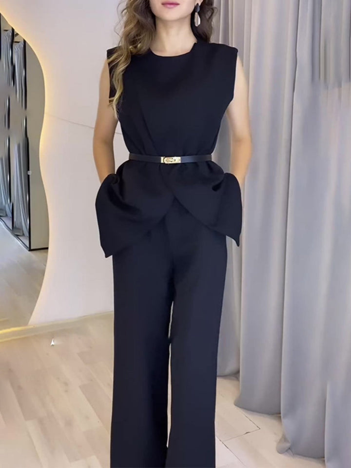 Round neck sleeveless top and wide-leg pants suit